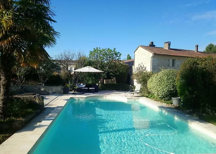 Chambres D\'Hotes Du Domaine De Lansac