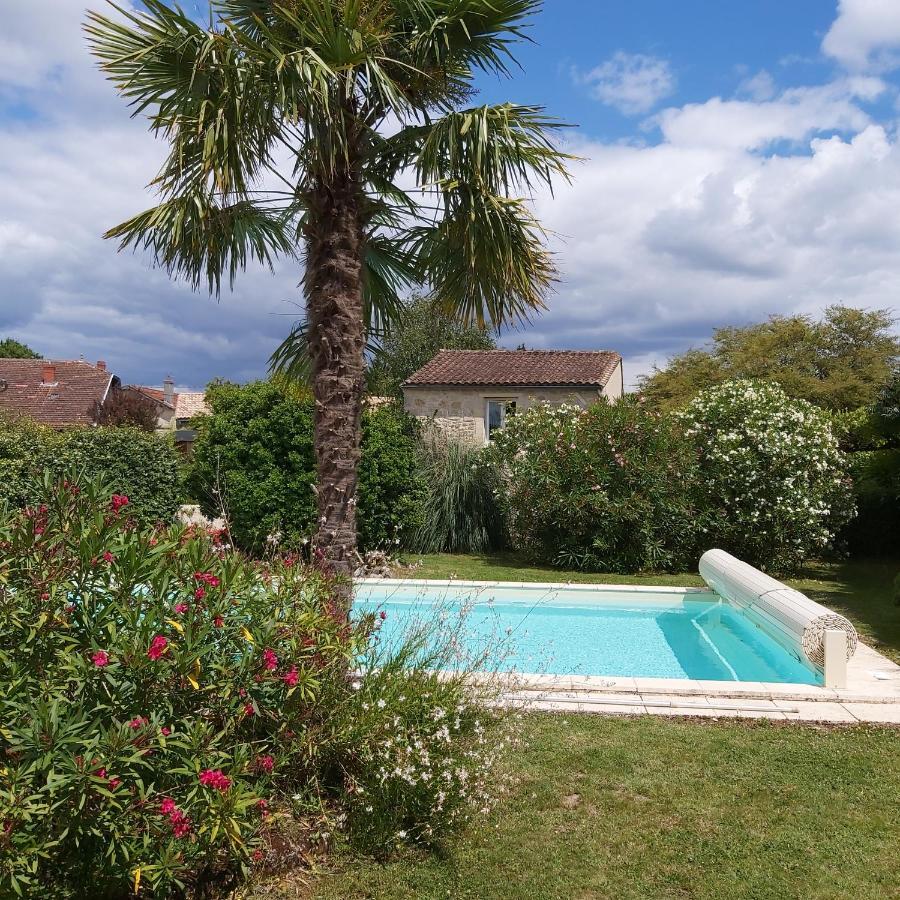 Bed & Breakfast Chambres D'hotes Du Domaine De Lansac
