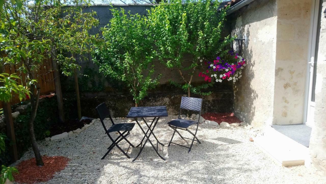 Chambres D'hotes Du Domaine De Lansac Bed & Breakfast