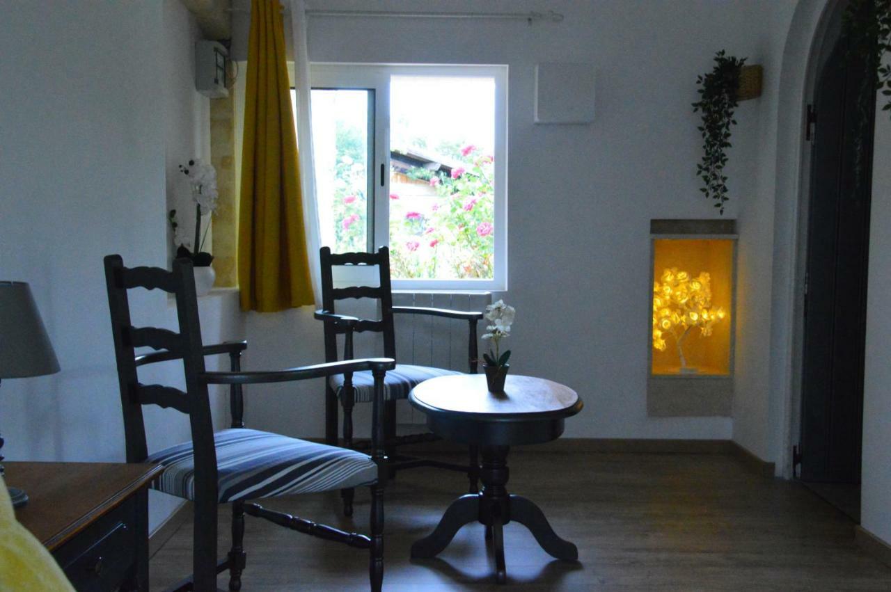 Bed & Breakfast Chambres D'hotes Du Domaine De Lansac