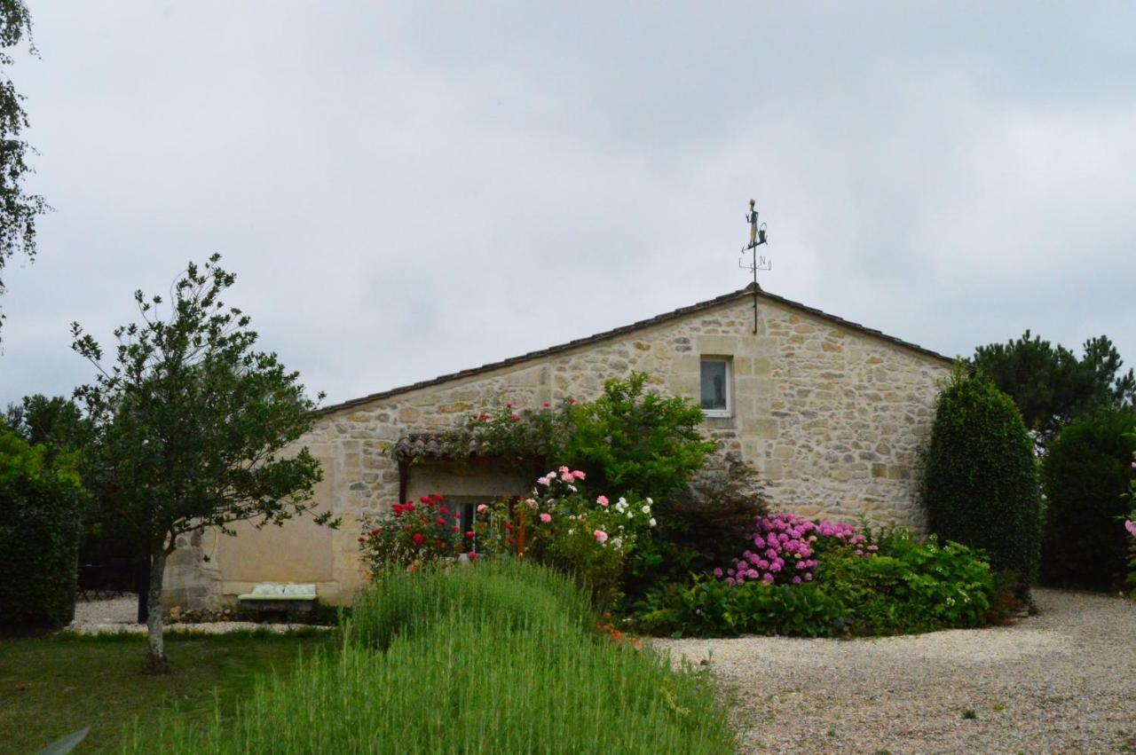 Chambres D'hotes Du Domaine De Lansac Bed & Breakfast
